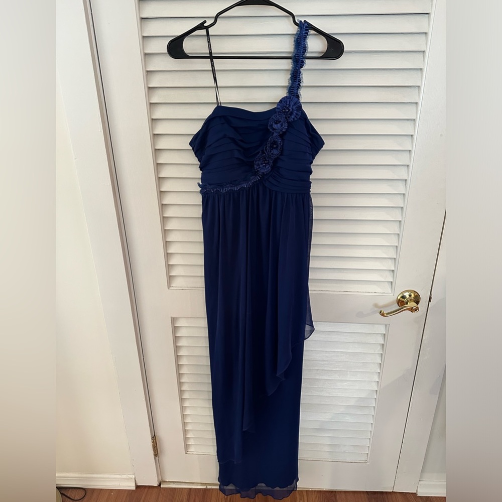 City Triangles Royal Blue Gown/Prom Dress. Size: 14.